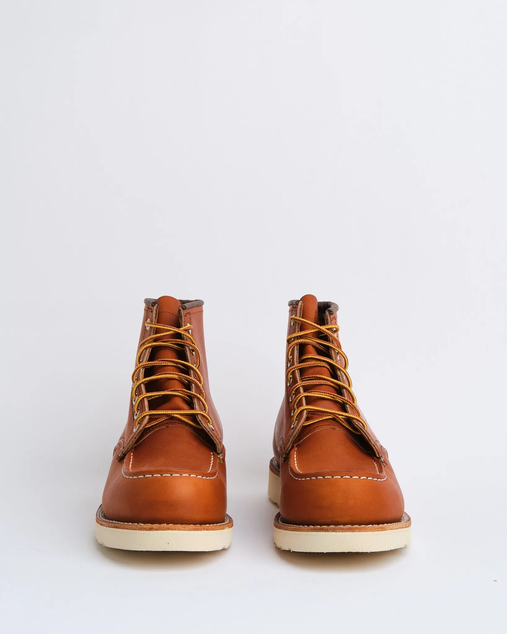 875 Classic Moc Toe Oro Legacy