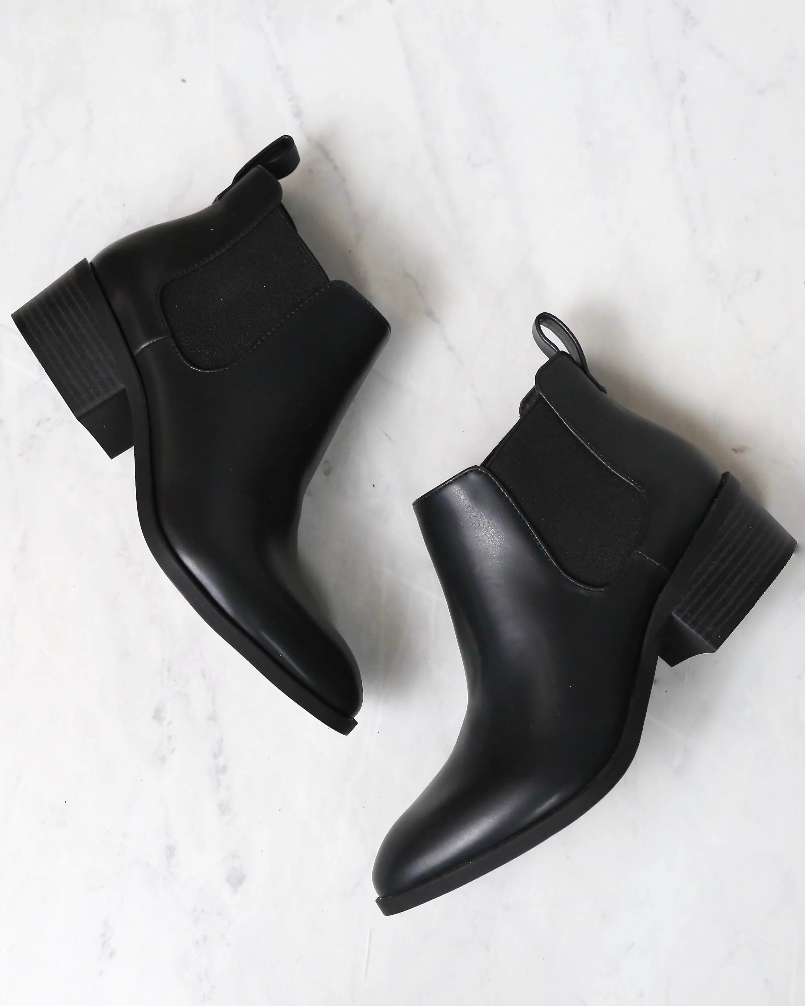 BC Footwear - Partner Modern Chelsea Ankle Boots in Black