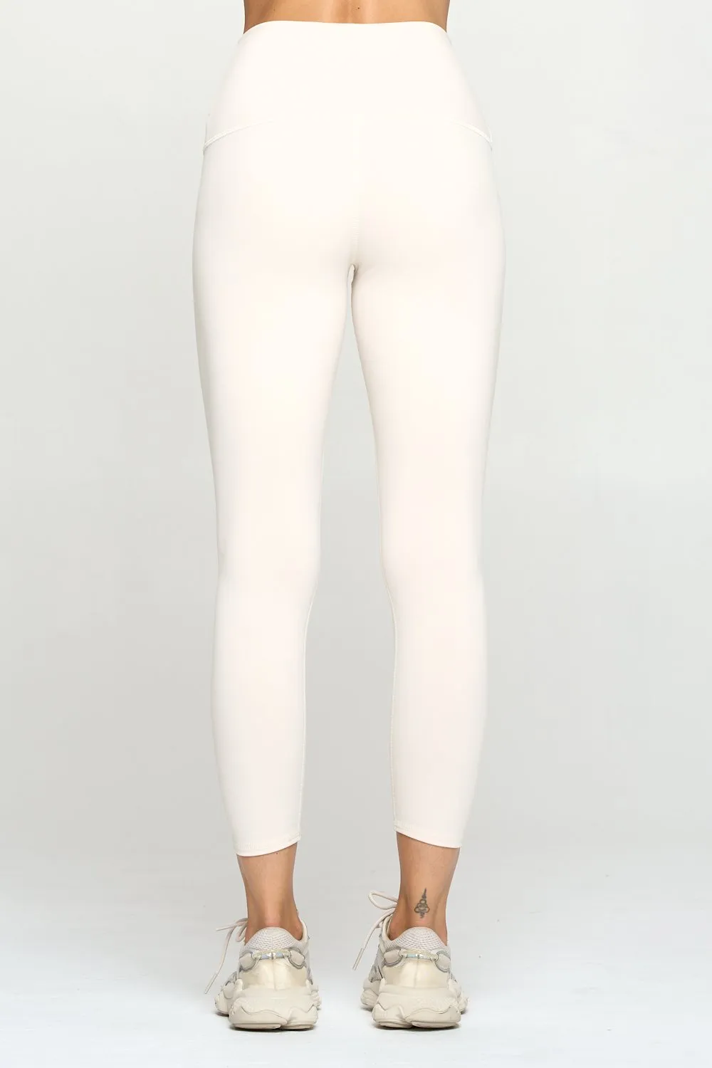 Mia - Snow White 7/8 Legging (High-Waist)