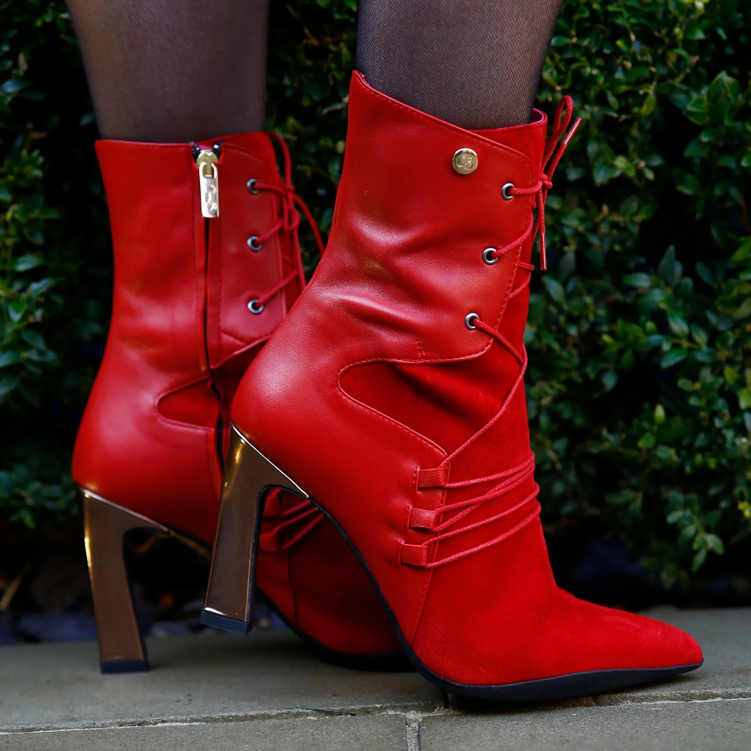 Mina - Red ankle heel boot